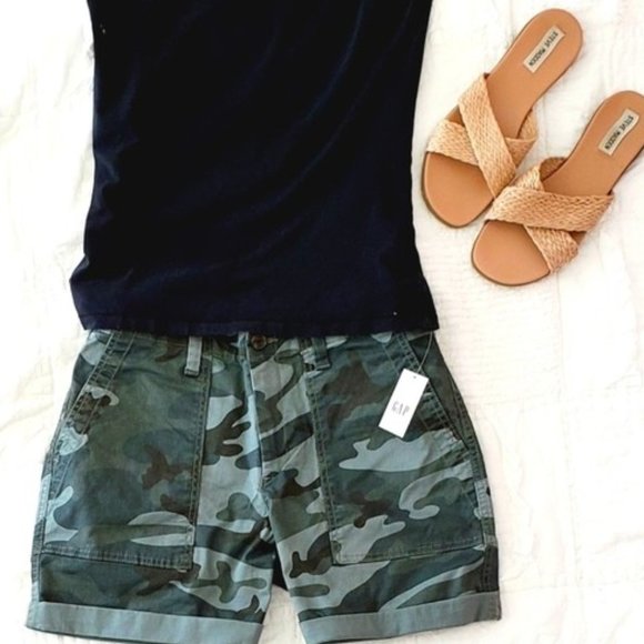 GAP Pants - Camouflage Shorts by GAP